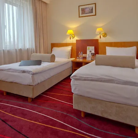 Western Portos 3* Warszawa