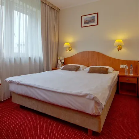 Szálloda Western Portos