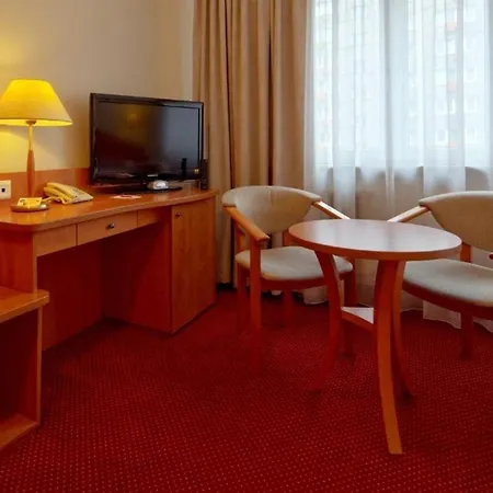 Hotel Western Portos 3*