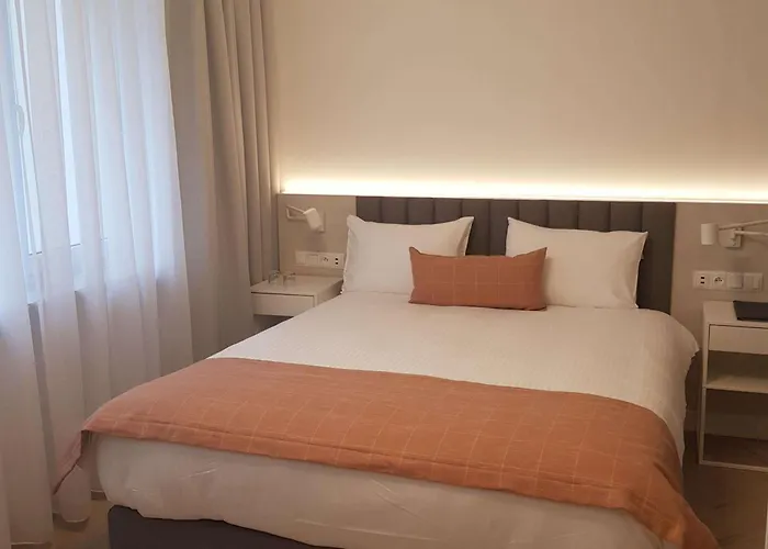 Western Portos Varsovie