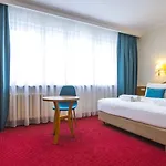 Western Portos 3* Warschau
