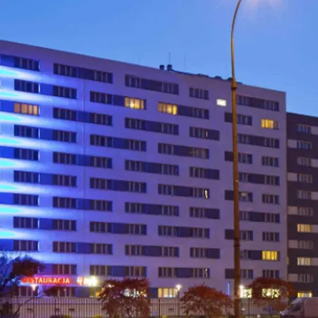 Western Portos Hotel Varsóvia