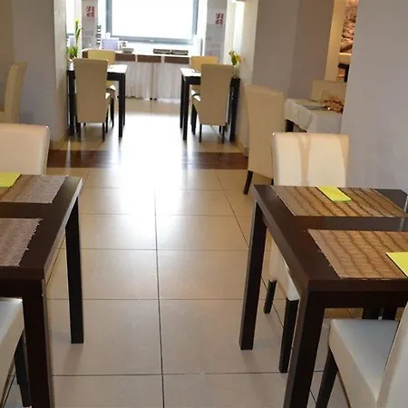Hotel Western Portos 3*