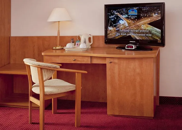 Western Portos Hotel Warszawa