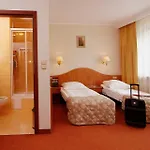 Western Portos Hotell 3*