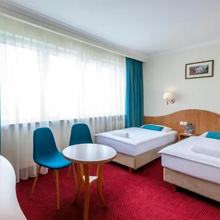 Western Portos Hotel Warszawa